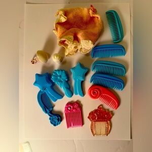 LOT OF 15 VINTAGE HASBRO G1 1980s MY LITTLE PONY HAIR BRUSH COMBS Jumper Rattle